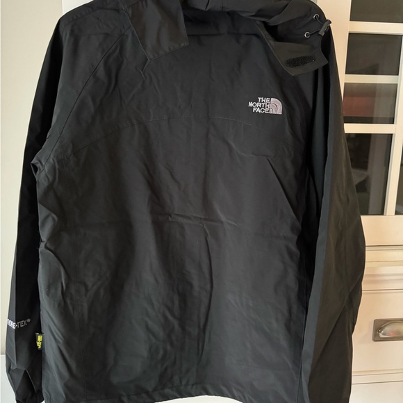 Black Jacket Shell - Picture 4 of 10